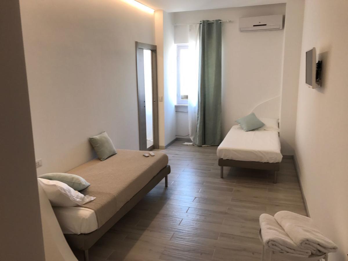 B&B Piazza Marconi Manfredónia Exterior foto